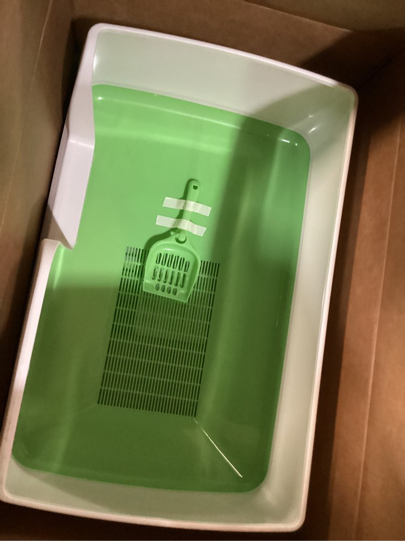 Condition photo showing Good Condition for Purina Tidy Cats Non Clumping Litter System, Breeze XL All-in-One Odor Control & Easy Clean Multi Cat Box - 18 lb. Box