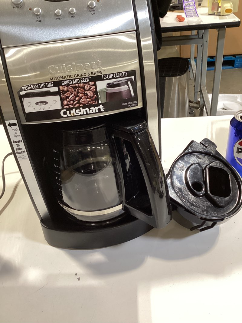 cuisinart dgb-550bkp1 automatic coffeemaker grind & brew, 12-cup glass, black