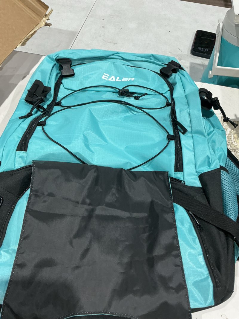 Condition photo showing Good Condition for lacrosse bag, turf lacrosse backpack bag
