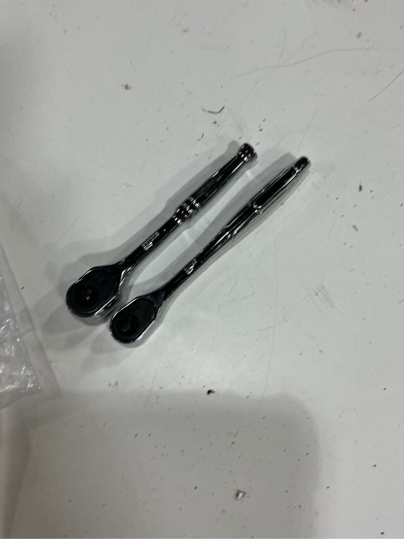 Condition photo showing Good Condition for kobalt 90 -tooth 3/8-in drive full polish handle ratchet