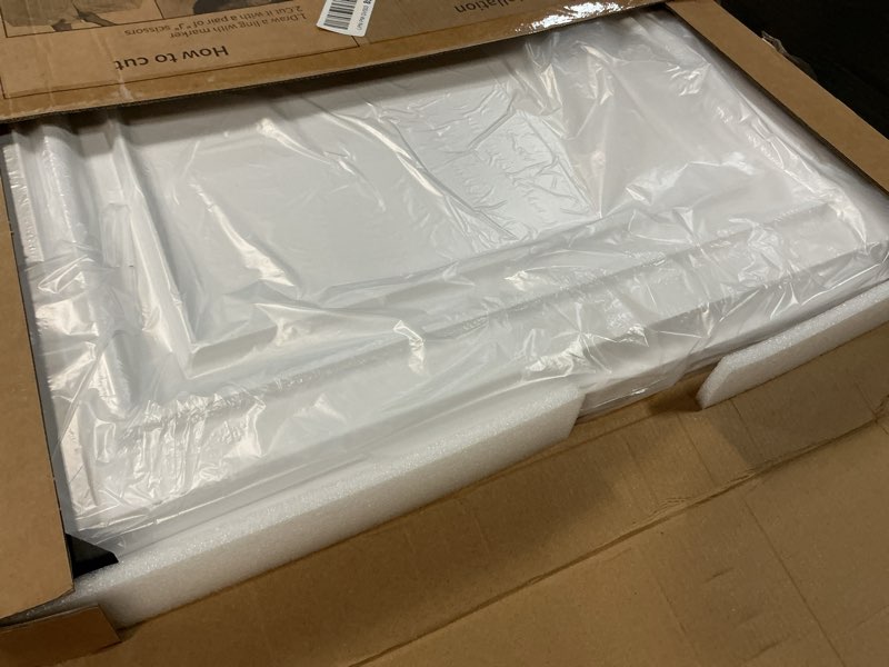 Condition photo showing Good Condition for art3d pvc ceiling tiles, 2'x2' plastic sheet in white (24-pack) 24"x24" white 1 24