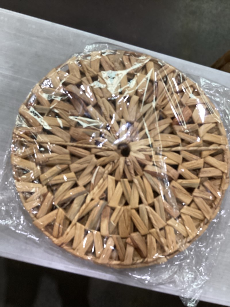 https://lotting-media.assets.bidfta.com/lotting_fc80e27d-3fe5-45c6-bb2f-6d85165387ab