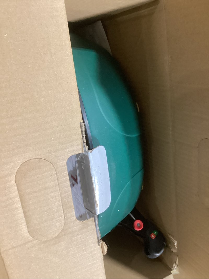 Condition photo showing Good Condition for Christmas Tree Stand with Water Reservoir, Foot Press Easy Setup, Fits up to 8ft Real Tree with 5.1" Diameter, Equipped with Water Level Indicator, No Assembly Needed For 8 Ft Tree