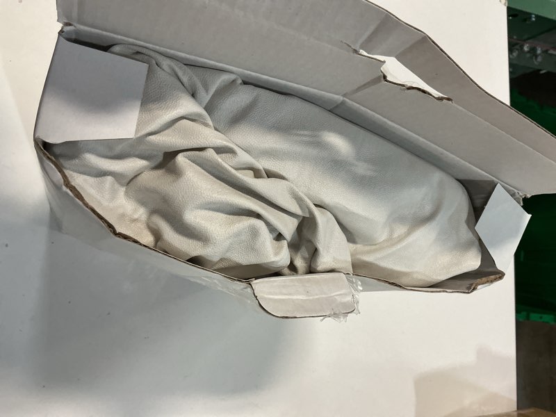 Condition photo showing Good Condition for King Waterproof Mattress Protector - Noiseless, Breathable, Machine Washable Fitted Mattress Cover with Deep Pocket up to 5”-21”?White? Basic White King