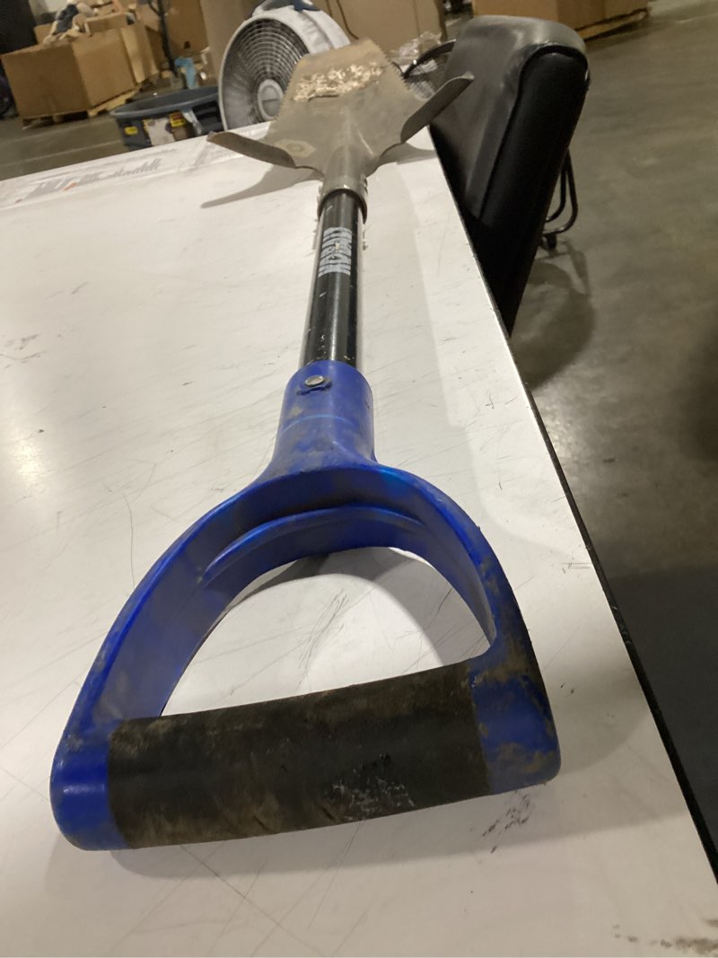 kobalt 44-in fiberglass d-handle root cutting shovel