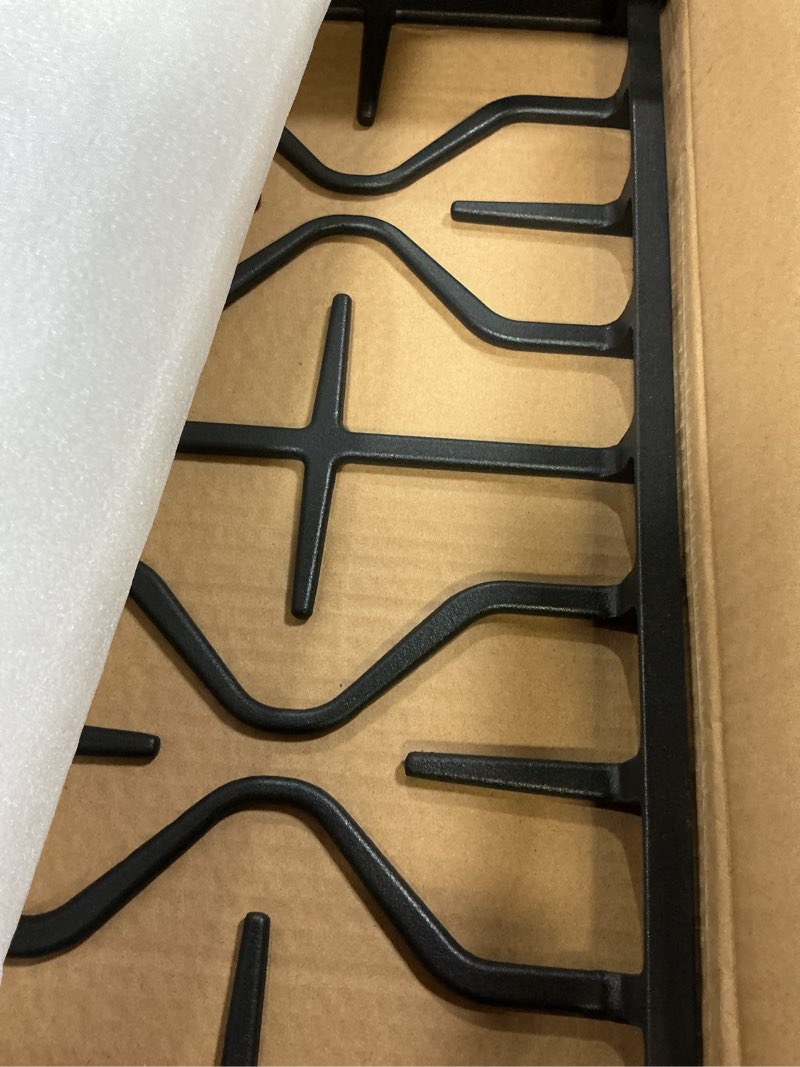 Condition photo showing Good Condition for WB31X27151 Cast Iron Burner Grate Replacement for GE Stove Parts JGBS66REKSS JGB700SEJ4SS JGSS66SEL1SS JGSS66SEL3SS, WB31X24736 Side Burner Grate Surface Cooktop for General Electric Gas Range Parts. 1Pcs WB31X27151