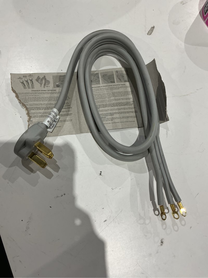 https://lotting-media.assets.bidfta.com/lotting_fc8d9fe8-4bc3-4d59-ba88-71718aac1f6a