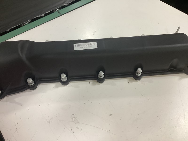 Condition photo showing Good Condition for mitzone right side valve cover with gasket and bolts compatible with 1999-2007 dodge ram 1500 durango dakot jeep commander grand cherokee 4.7l v8 replace # 53021828aa 264-929 passenger side