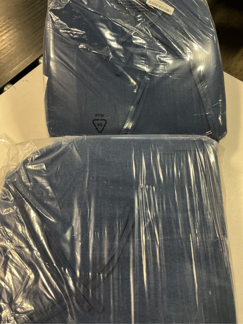 Condition photo showing Good Condition for chair cushions for dining chairs set of 4, non slip kitchen chair pads, 17" x 16" x 2", indoor dining chair cushions with ties, d-shaped seat cushions for kitchen chairs, navy blue navy blue 4 pack