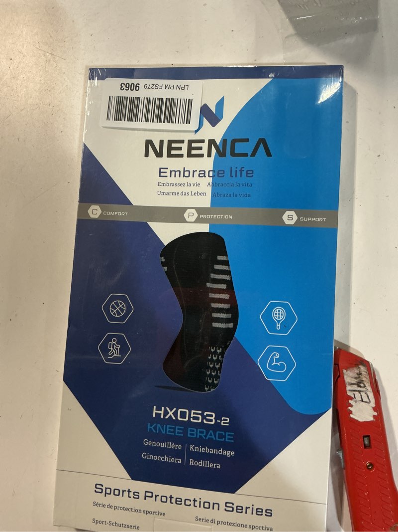 Condition photo showing New/Like New for NEENCA Professional Knee Brace for Women/Men, Knee Support with Patella Pad & Side Stabilizers, Compression Knee Sleeve for Knee Joint Pain, Meniscus Tear, ACL, PCL, Runner, Workout Small Black
