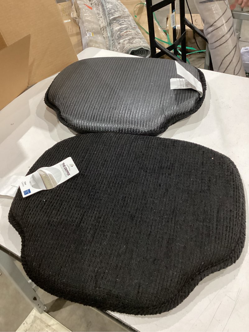 Condition photo showing Good Condition for shinnwa windsor chair cushions 2 pack, non slip chair pads for dining room, farmhouse kitchen seat cushion, set of 2, 17 x 15.5 inches, black 2 count (pack of 1) black