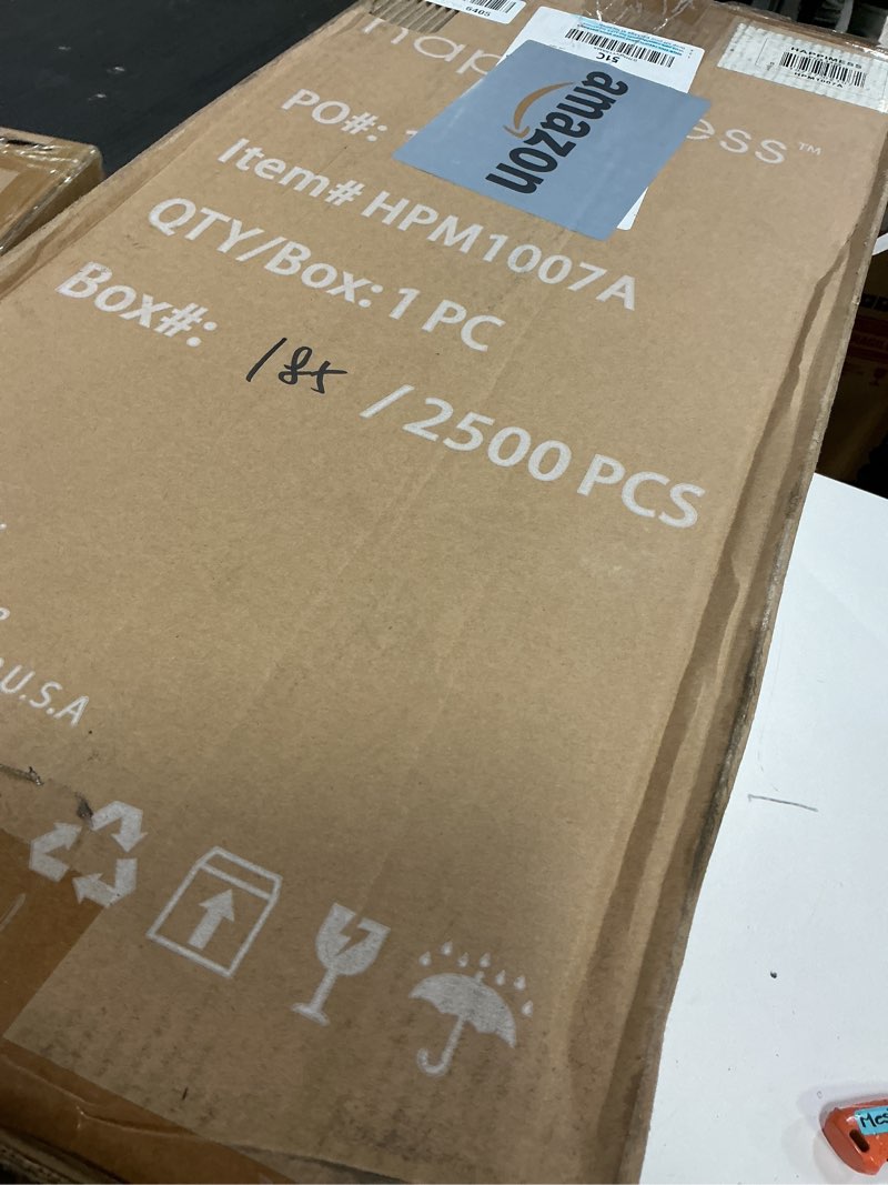 Condition photo showing Good Condition for happimess HPM1007A Betty Retro 8-Gallon Step-Open Trash Can with Soft-Close Lid, Fingerprint Resistant, Modern, Minimalistic for Home, Kitchen, Laundry Room, Office, Bedroom, Bathroom, White