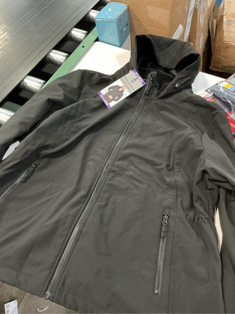 Condition photo showing Good Condition for women's softshell jacket black size xxl