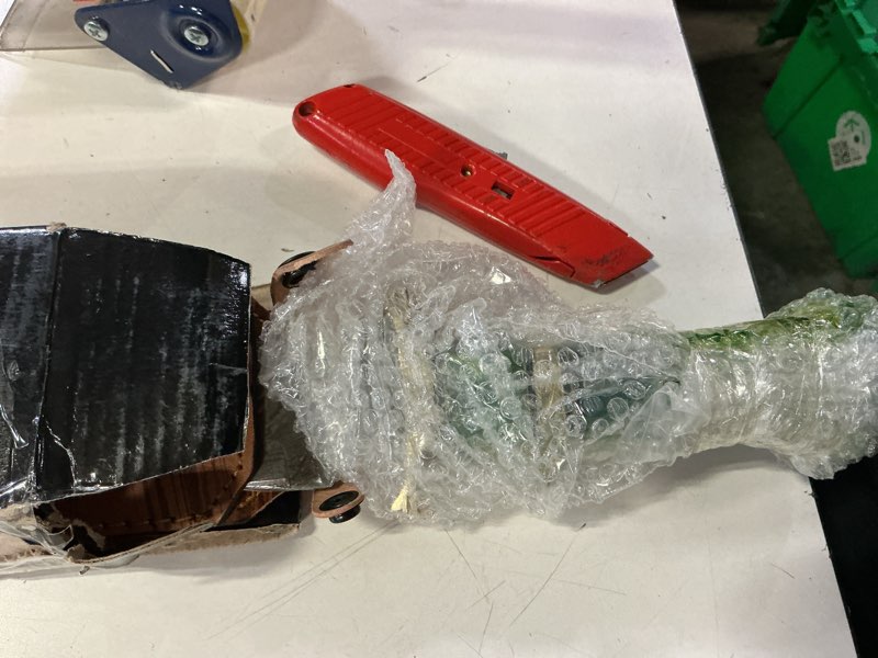 Condition photo showing New/Like New for : Hand Made Damascus Steel Collectible gutt Bowie Knife Handle Camel Bone (green)