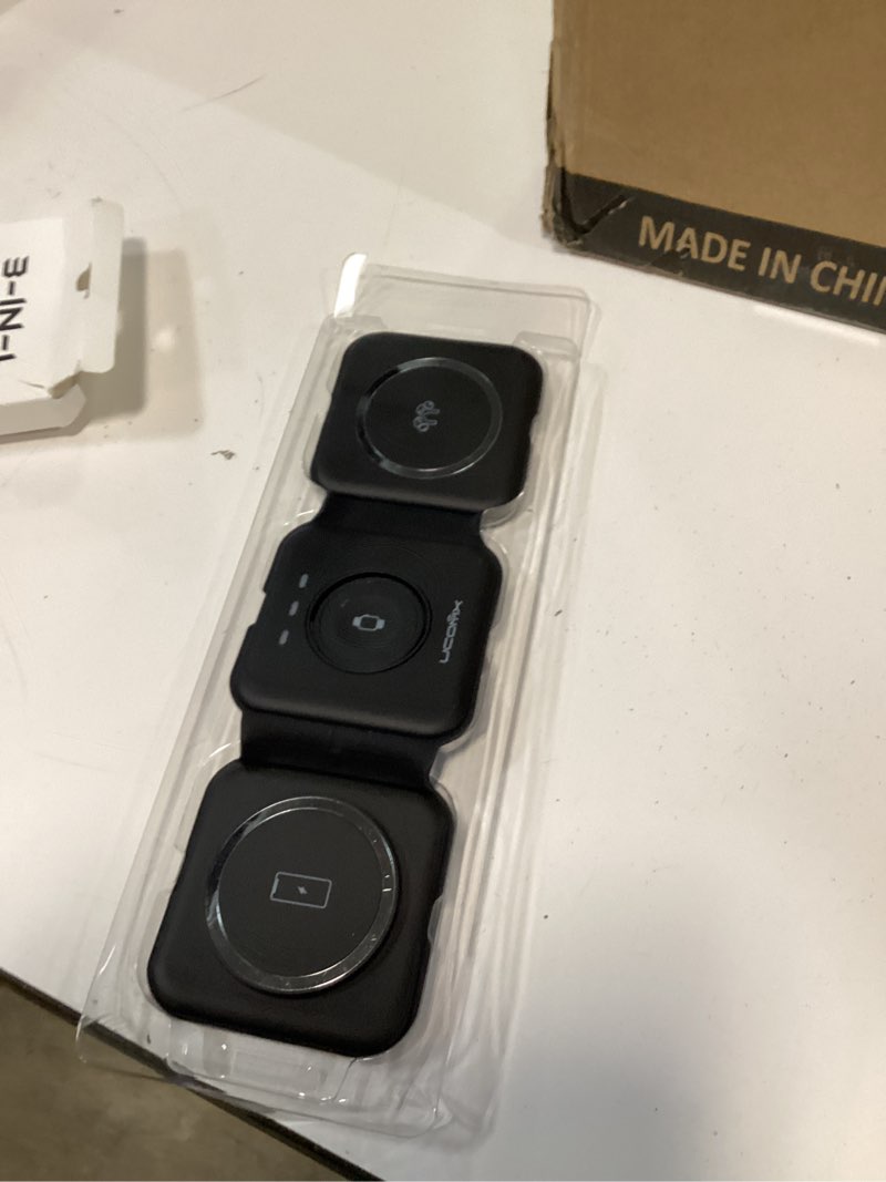 Condition photo showing Good Condition for ucomx 3 in 1 charging station for multple devices,foldable 3 in 1 wireless charger for travel,nano wireless charging station for iphone16 15 14 13 12 pro max/watch 10 9 8 7 6 5 4 3 ultra/airpod pro black