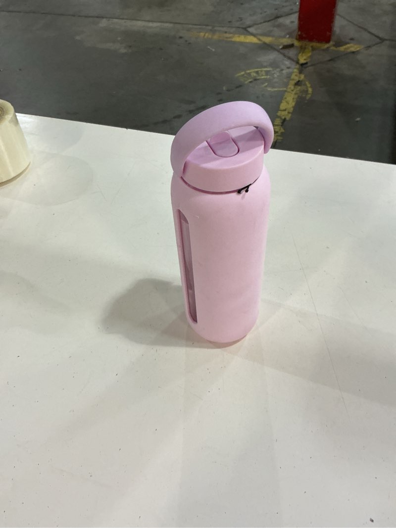 Condition photo showing Good Condition for bink flip cap day glass bottle 21 oz pink 