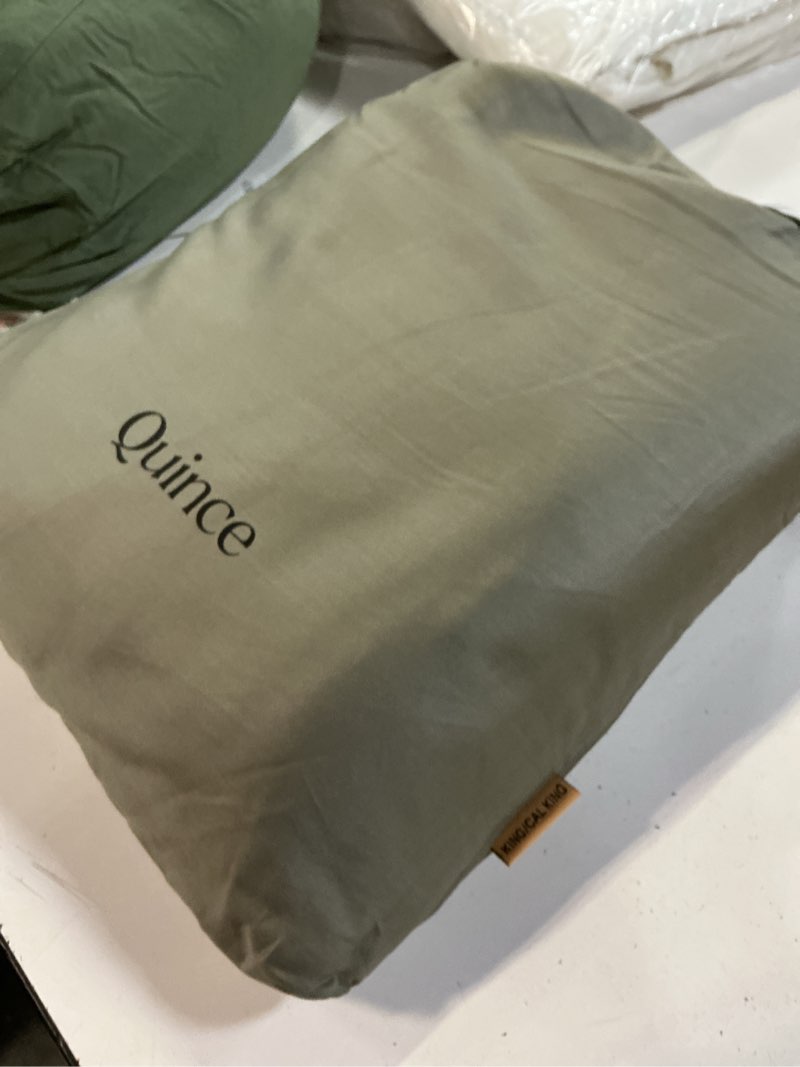 Condition photo showing Good Condition for bamboo sheet set color: olive(cal king)