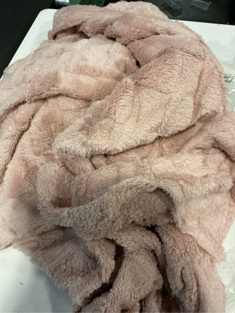 Condition photo showing Good Condition for NEWCOSPLAY Super Soft Throw Blanket Pink Premium Silky Flannel Fleece 3D Checkered Lightweight Bed Blanket All Season Use (Pink, Throw(50"x70"))