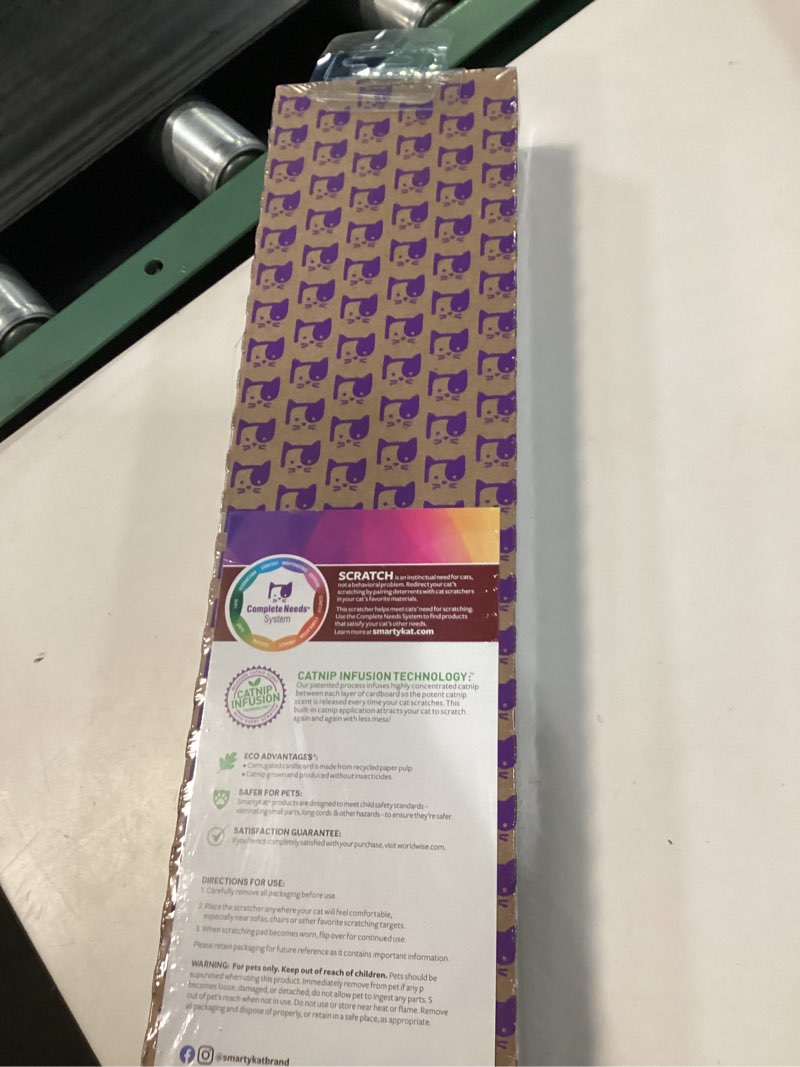 Condition photo showing New/Like New for smartykat super scratcher single wide with catnip infusion technology corrugate cat scratch pad  durable & reversible