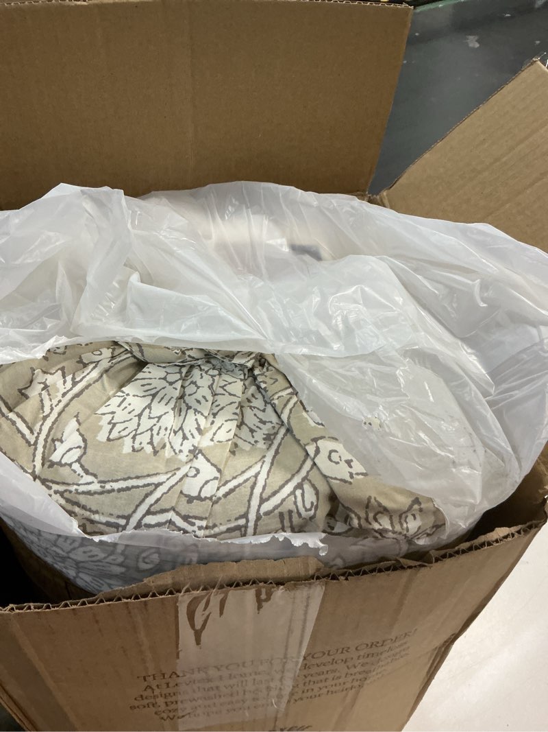 Condition photo showing Good Condition for Levtex Home Adare Taupe Reversible King/Cal King Comforter Set (106x94in) with 2 Pillowcases (36x20in) - Floral Bedding - Taupe White - 100% Cotton King Size Comforter Set - Soft, Pre-Washed Comforter - King/Cal King Taupe