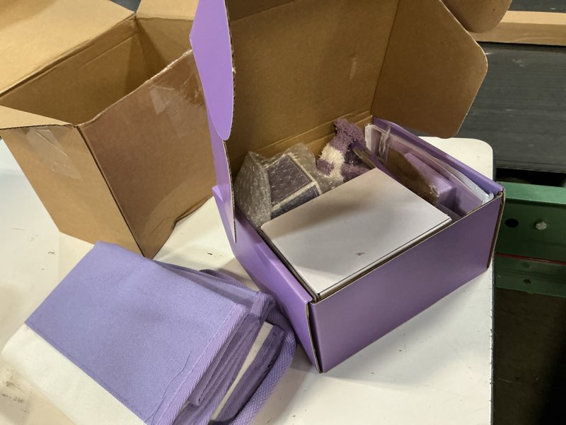 Condition photo showing Good Condition for funnymoom 10 pcs mother's day appreciation gifts set thank you ideas gifts best retirement appreciation presents birthday souvenirs for coworkers women employees gift(purple) purple mother