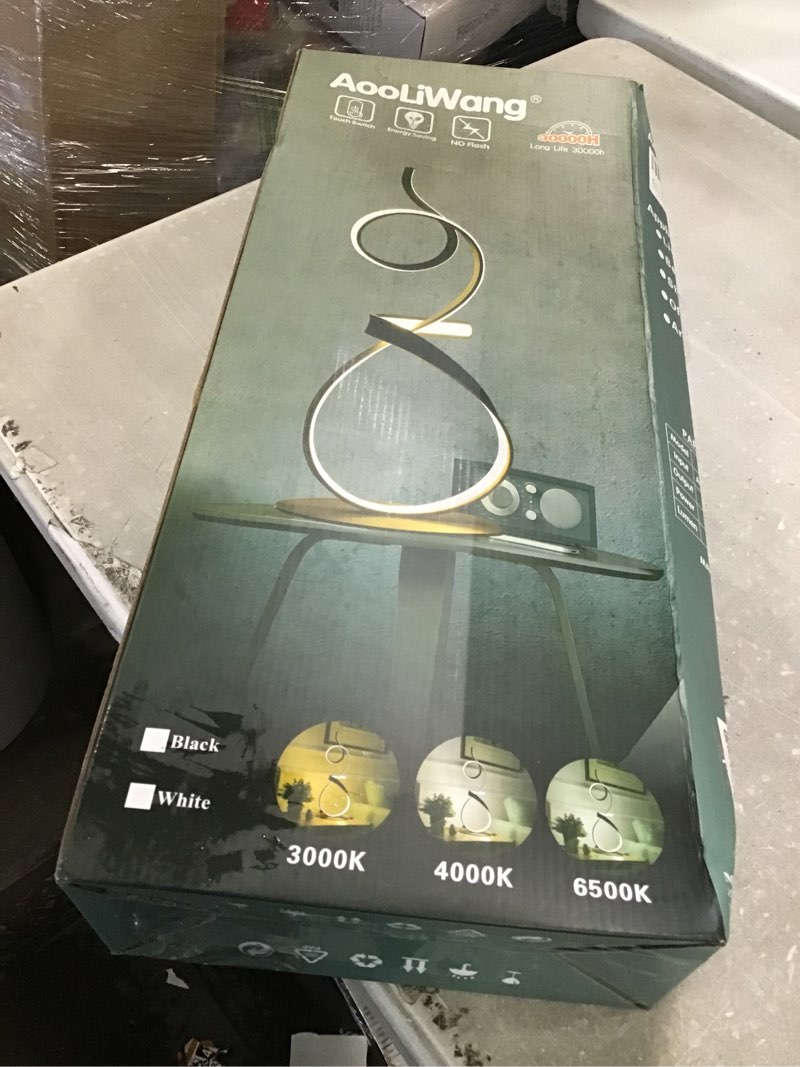 https://lotting-media.assets.bidfta.com/lotting_fce69200-ea7a-421c-a8c0-fd66c3e391de