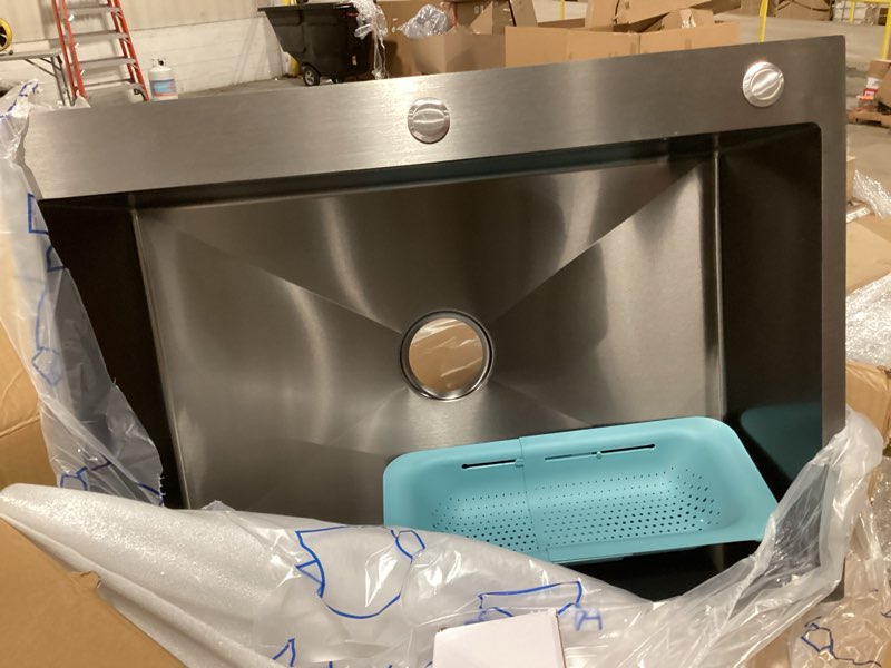Condition photo showing Good Condition for kraus khu100-32 standart pro 16 gauge undermount single bowl stainless steel kitchen sink, 32 inch single bowl 32 inch