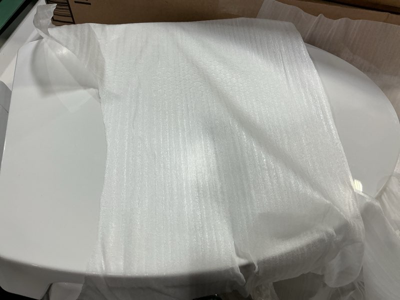 Condition photo showing Good Condition for SS114 Elongated Toilet Seat Compatible with TOTO SS113/SS154/SS224/SS204, Soft Close Elongated Toilet Seat, Traditional Toilet Seat Replacement with Toilet Bolts and Nut - Cotton White