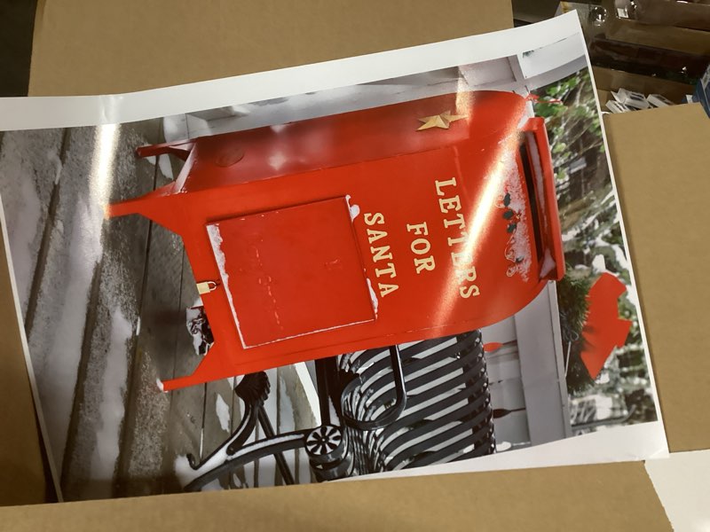 Condition photo showing Good Condition for Posterazzi PDDUS48DGU1587 Fresh Snow on red Mailbox for Letters to Santa, Town of Snoqualmie Photo Print, 18 x 24, Multi