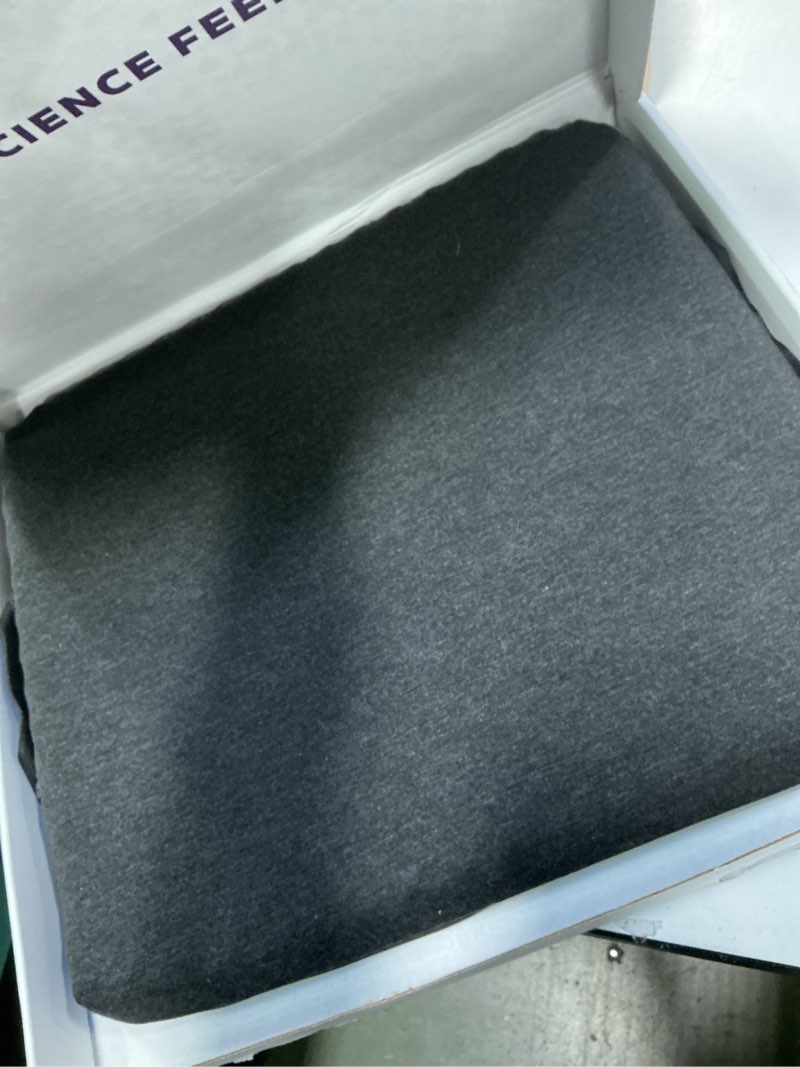 Condition photo showing Good Condition for Purple Simply Seat Cushion | Pressure Reducing Grid Designed for Ultimate Comfort | Designed for Car