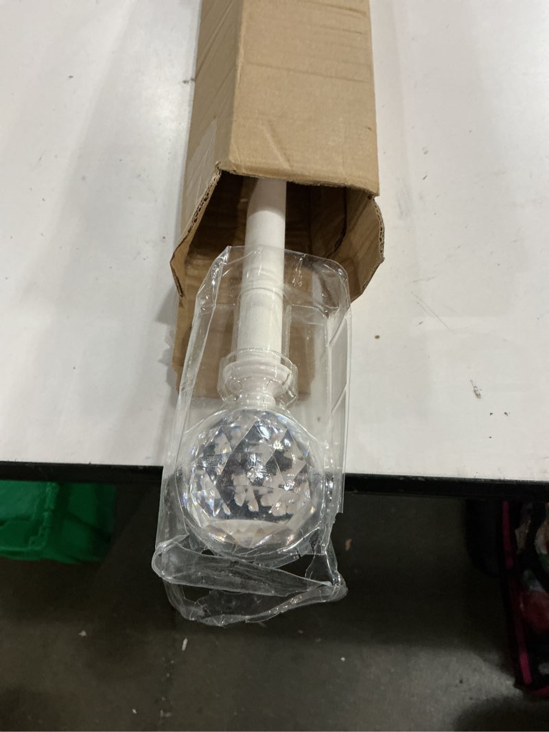 Condition photo showing Good Condition for exclusive home crystal ball 1" curtain rod and coordinating finial set, matte white, adjustable 36"-72" matte white 36"-72"