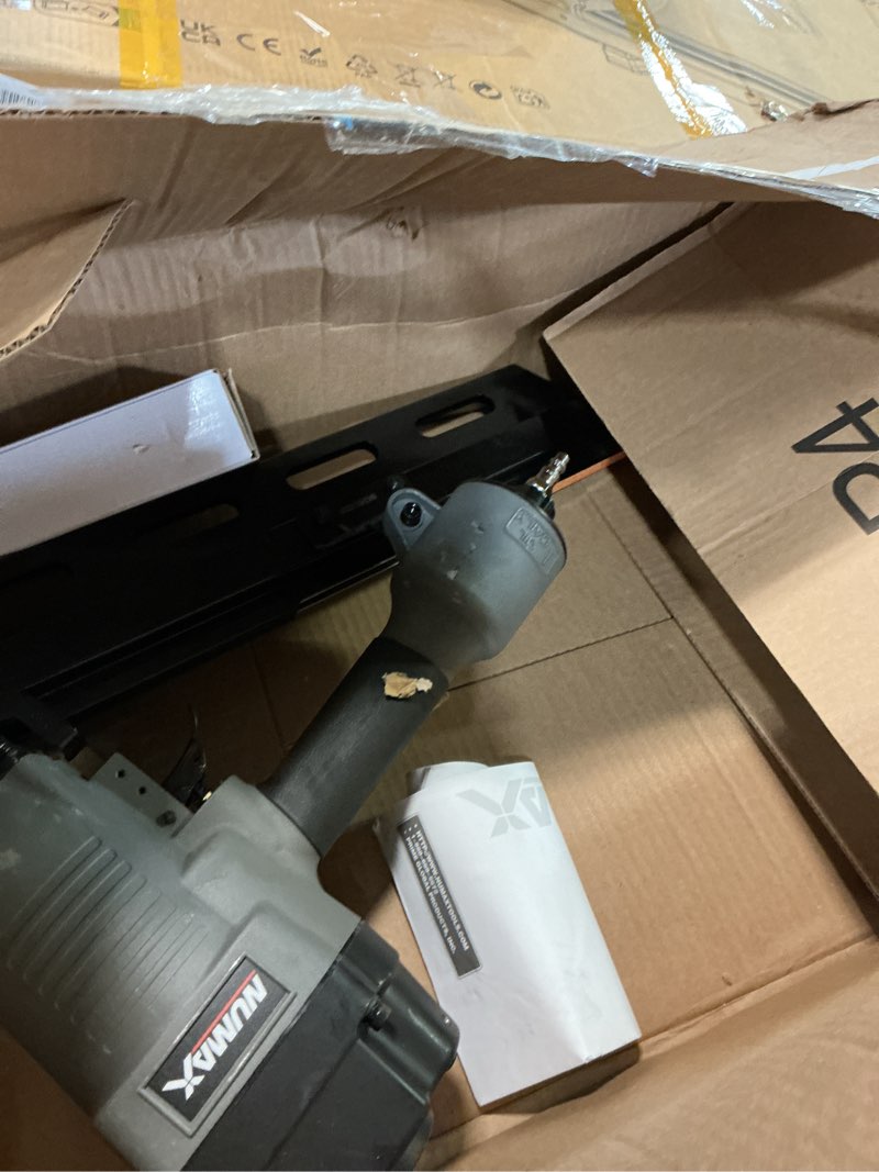 Condition photo showing As Is for NuMax SFR2190WN Pneumatic 21 Degree 3-1/2" Full Round Head Framing Nailer with Nails (500 Count) Tool With 500 Nails