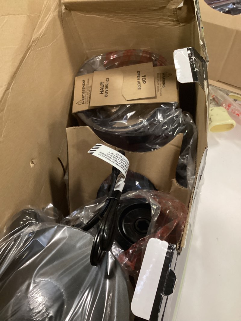 Condition photo showing Good Condition for Ninja QB1004 Blender/Food Processor with 450-Watt Base, 48oz Pitcher, 16oz Chopper Bowl, and 40oz Processor Bowl for Shakes, Smoothies, and Meal Prep,Black Black 48 Ounces