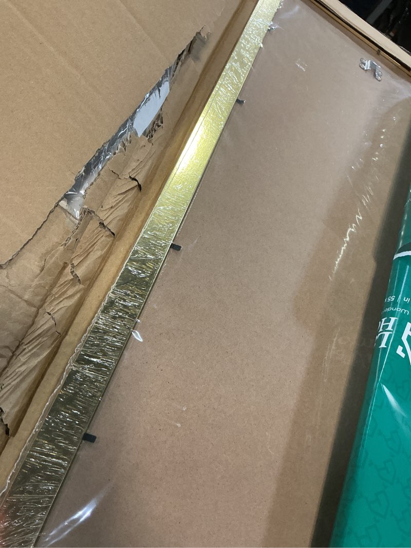 Condition photo showing Good Condition for lavie home 22x28 picture frame gold poster frame,display pictures 18x24 with mat or 22x28 without mat, stable and sturdy frame and polished plexiglass, horizontal and vertical format of the walls 22x28 gold