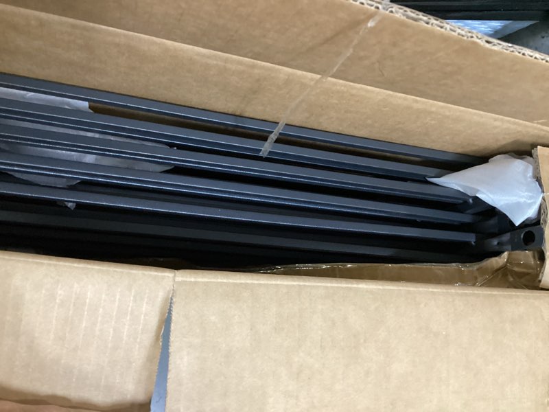 Condition photo showing Good Condition for 10 penelsno dig decorative portable temporary fencing 