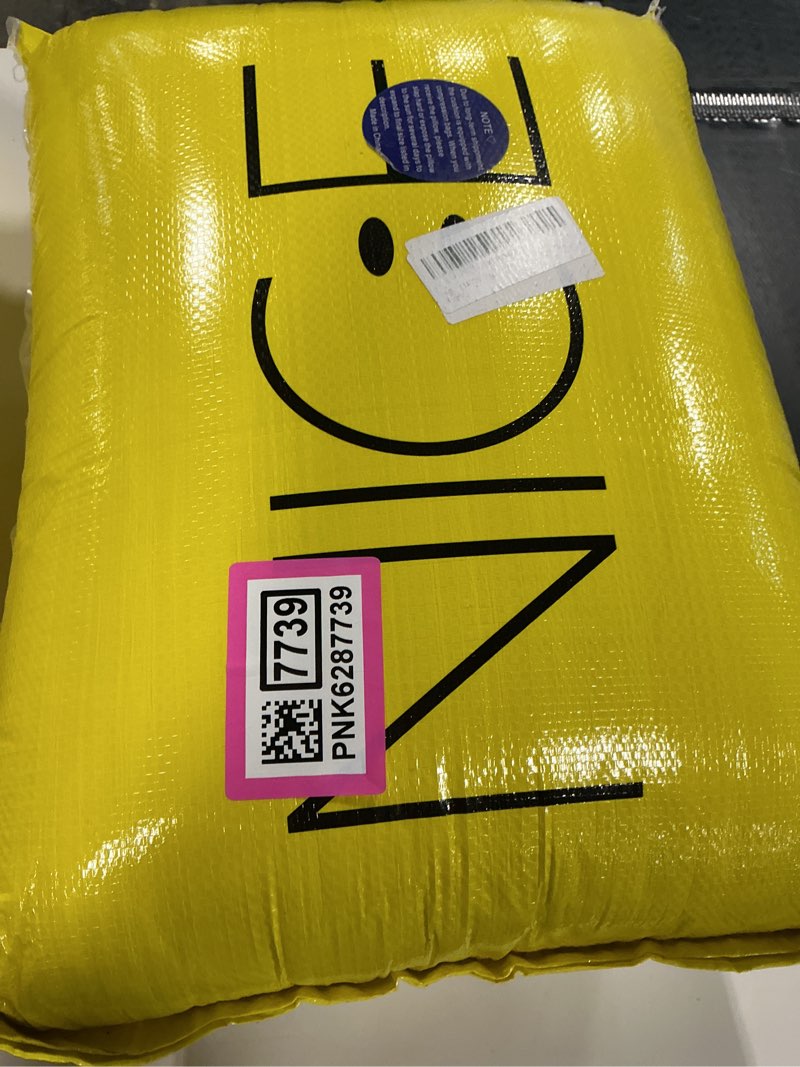 Condition photo showing New/Like New for triangular headboard pillow wedge pillow for headboard gap headboard pillow twin daybed pillows backrest pillow with side pockets