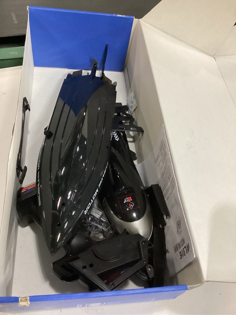 Condition photo showing As Is for Remote Control Speed RC Brushless Boat WL916 2.4G 55km/h Under Motor RC Submarine with LED ights for Hobbies Adults Boys Favor