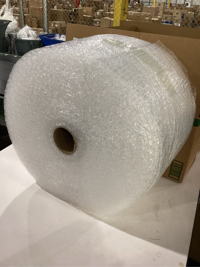 Condition photo showing New/Like New for Bubble wrap. 18”