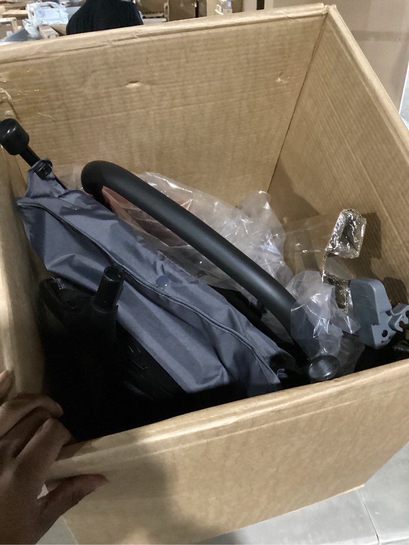 Condition photo showing New/Like New for baby trend venture 3-wheel stroller travel system, stellar grey