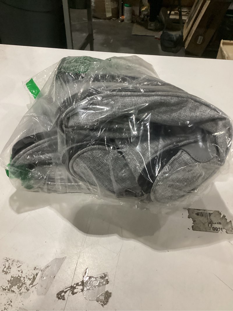 Condition photo showing New/Like New for Gym bag grey