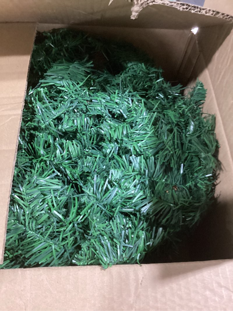 Condition photo showing Good Condition for Ceenna Extra Long 15ft Christmas Garland with 100 LED Lights Artificial Pine Prelit Lighted Christmas Outdoor Indoor Decorations Xmas Holiday Stairs Railing Mantle Door Decor(Pine Cone Garland)
