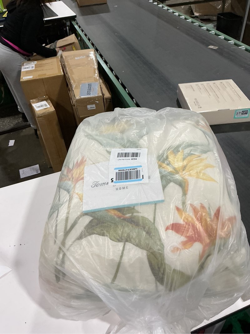 Condition photo showing Good Condition for Tommy Bahama - King Comforter Set, Soft Woven Bedding with Matching Pillowcases & Bonus Throw Pillows, Medium Weight for Year Round Comfort, 5 Piece Bed Set (Birds of Paradise Off-White) King Tropical