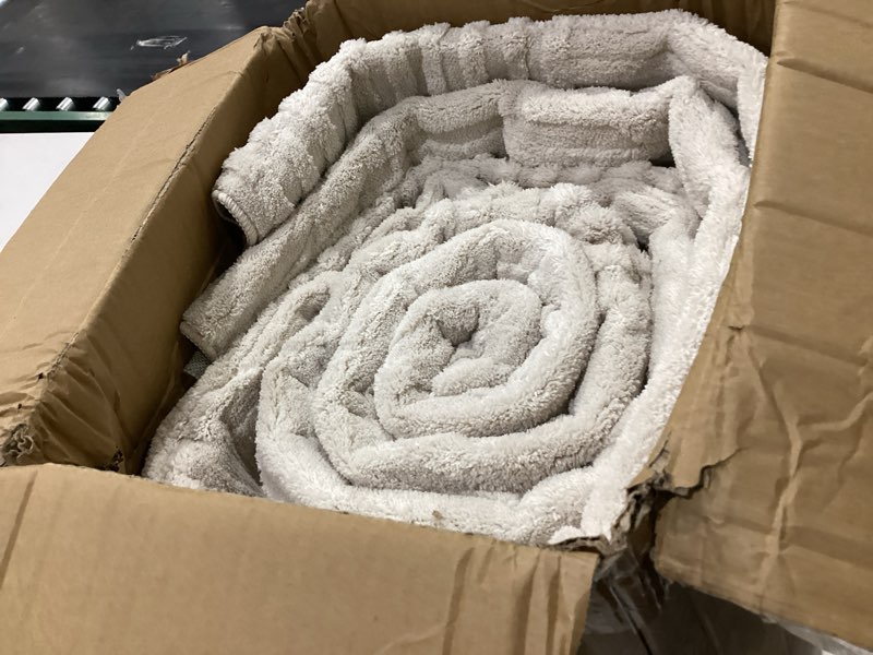 Condition photo showing As Is for pauwer 9x12 washable area rugs for living room modern beige solid color soft fluffy rugs for bedroom non slip boho accent indoor mat floor carpet cover for kids room dining room kitchen office 9'x12' beige