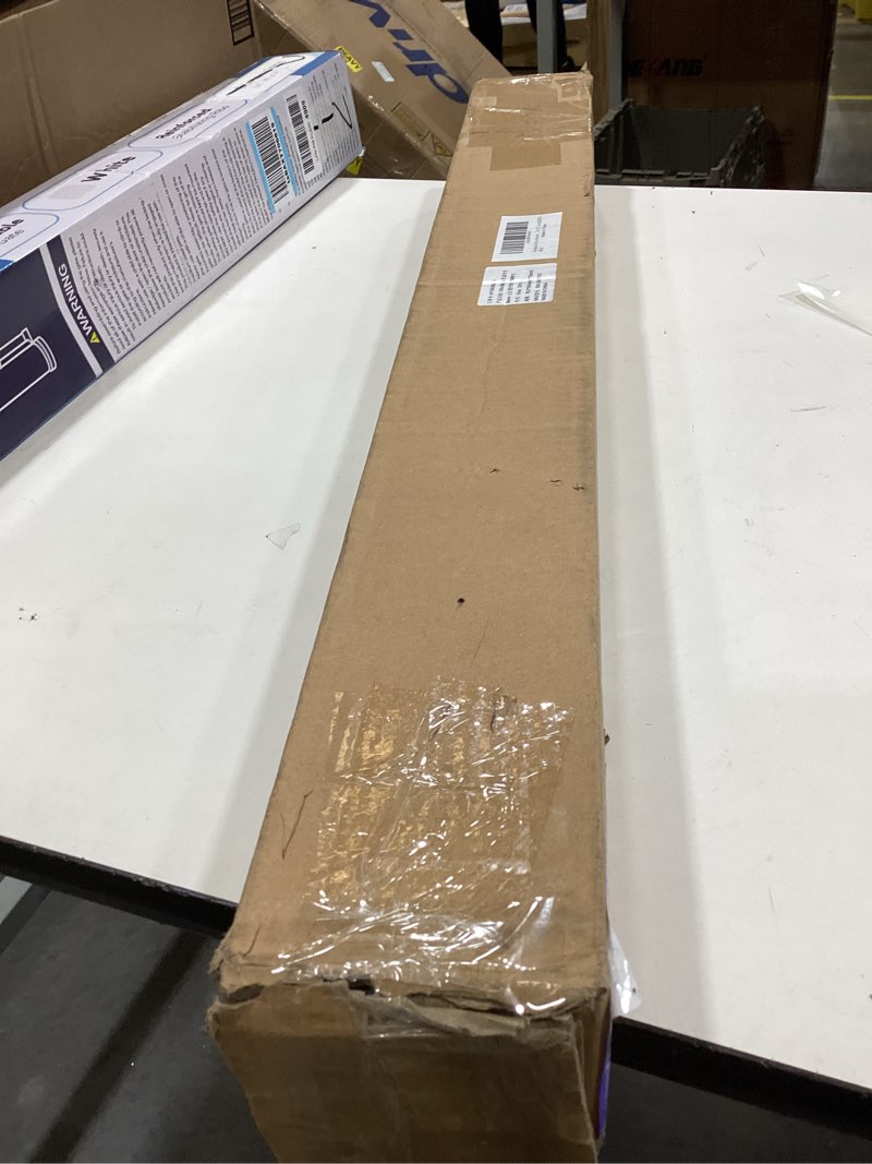 Condition photo showing Good Condition for blackout shades