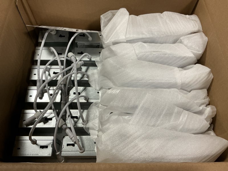 Condition photo showing Good Condition for zysen 12 pack 6 inch led canless recessed lighting 5cct ultra-thin wafer lights dimmabl ccan lights 1050lm high brightness 12w 120v etl&fcc&ic