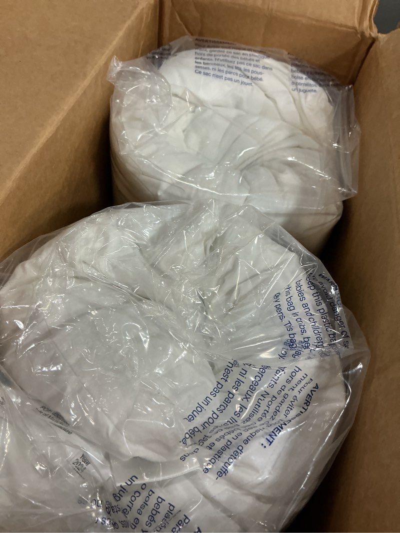 Condition photo showing New/Like New for Casper Essential Pillow for Sleeping, Standard, White, Two Pack Standard Essential Pillow Two Pack