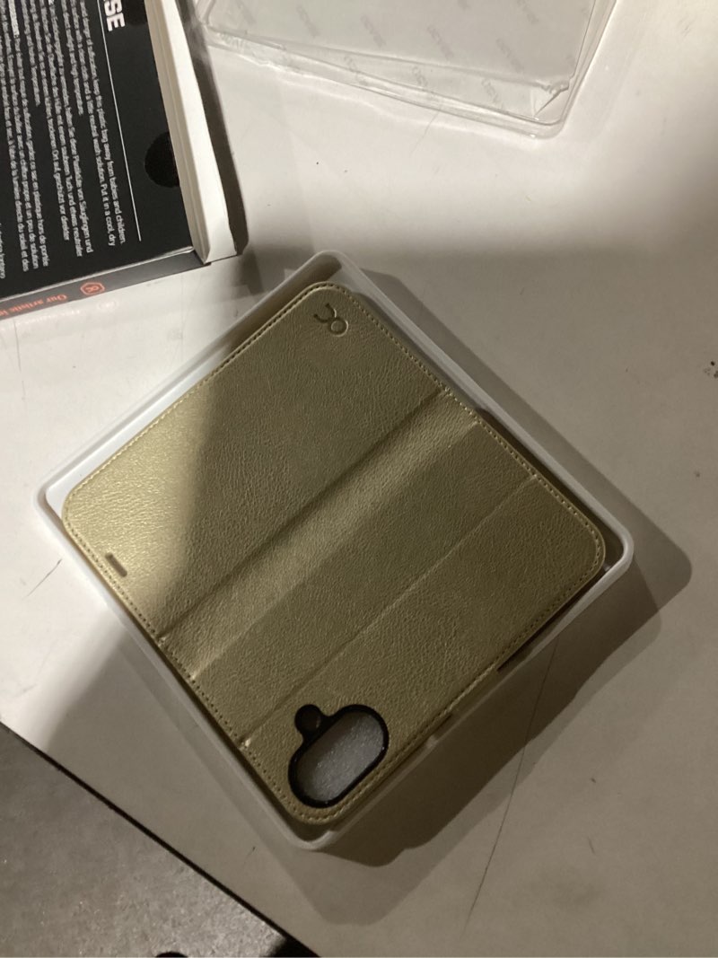 Condition photo showing Good Condition for OCASE Compatible with iPhone 17 Wallet Case, PU Leather Flip Folio Case with Card Holders RFID Blocking Kickstand [Shockproof TPU Inner Shell] Phone Cover 6.3 Inch 2025, Gold