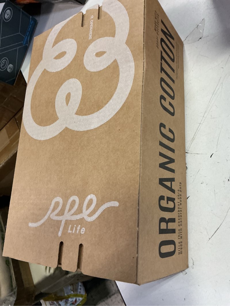 Condition photo showing New/Like New for 100% Organic Long Panty Liners for Women - 96ct, Ultra Thin Cotton Cover, Light Absorbency, Unscented Barely There Pantiliners (Long Liner, Size 2, 96ct) Long Liner (Size 2) Long Liner, Size 2, 96ct