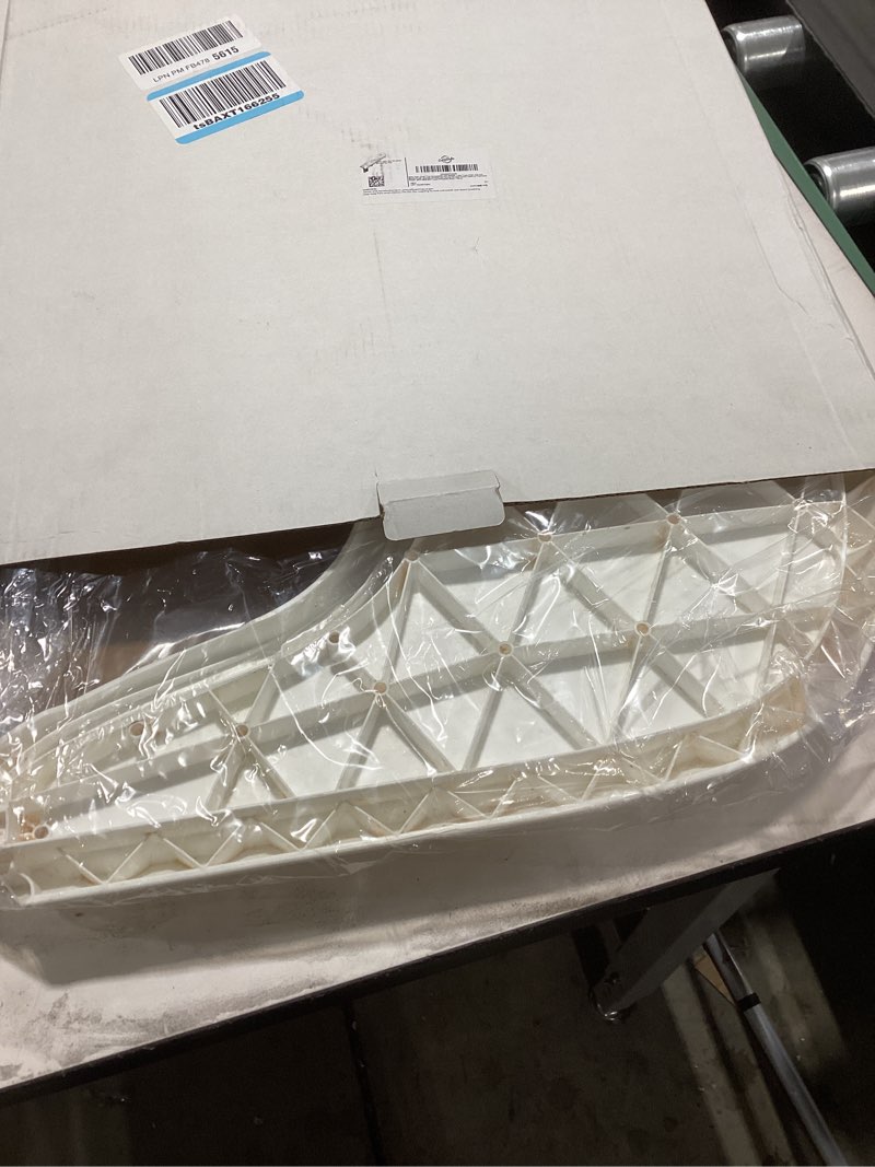 Condition photo showing Good Condition for Baby High Chair Tray Compatible with Stokke Tripp Trapp Chair (V2 and Beyond) with Smooth Surface and Strong Suction Power Made of Food-Safe Plastic (BPA BPS BPF Lead Phthalate Free) - White