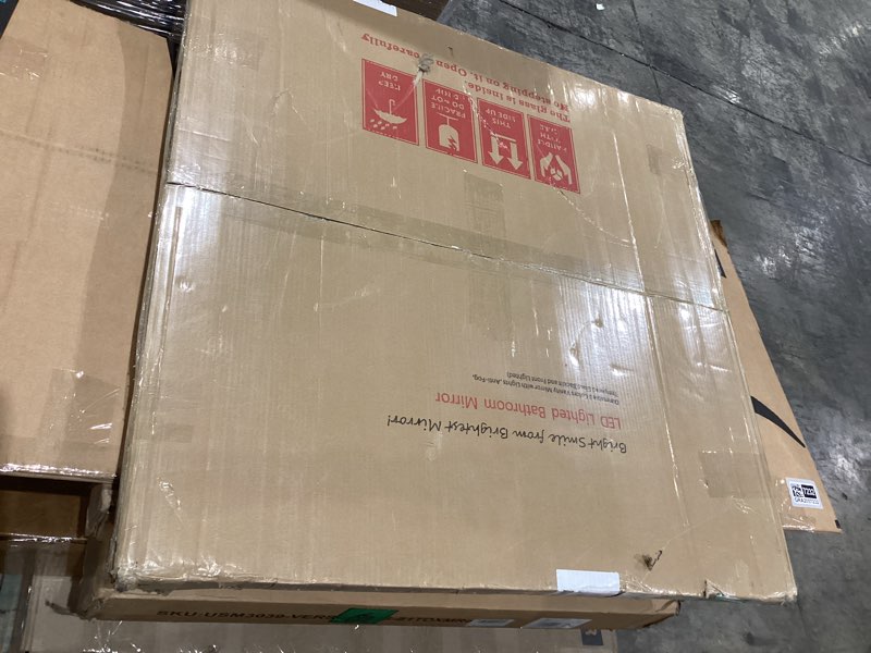 https://lotting-media.assets.bidfta.com/lotting_fd3b51e2-685a-4925-aee2-ec690e6c5418